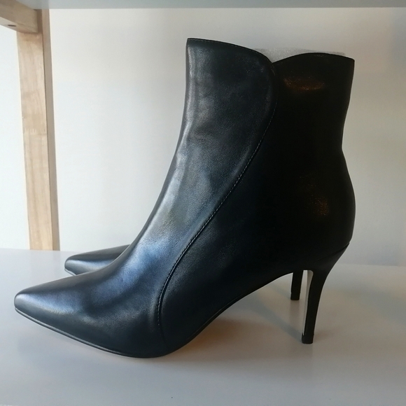 VITA Boots - Picture 4 of 7